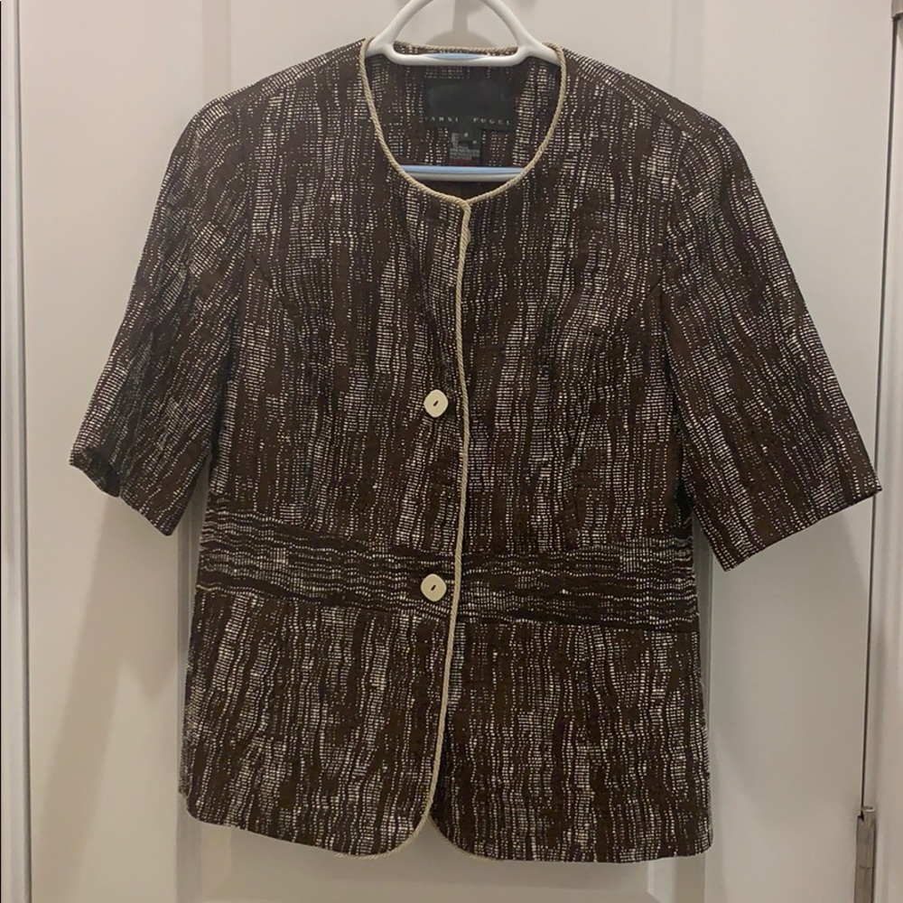 Great short sleeve jacket